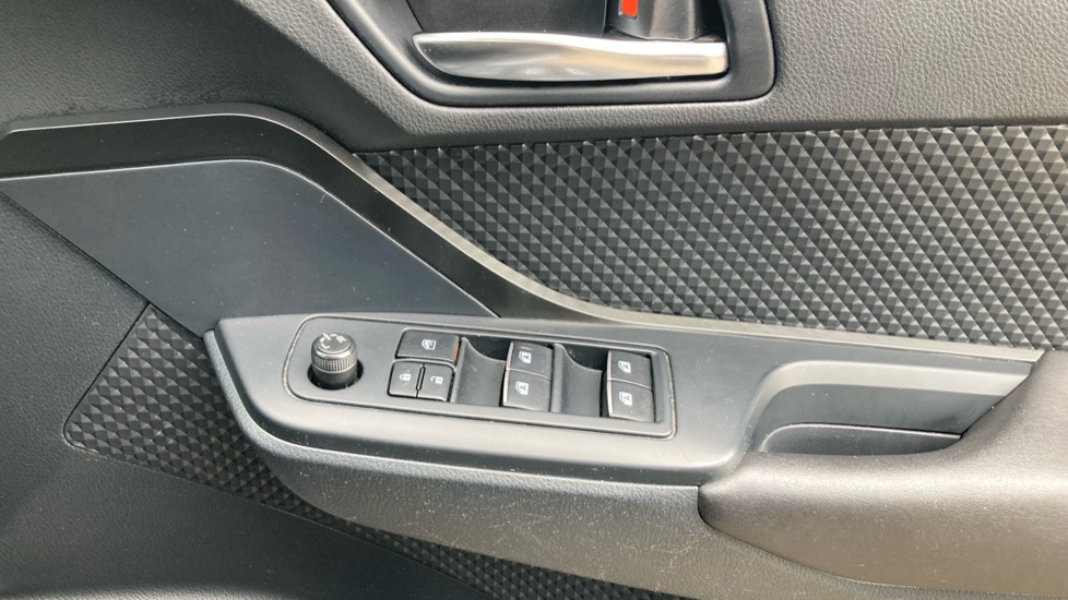 Toyota C-HR 1.2T Icon 5dr Petrol Hatchback - Image 30