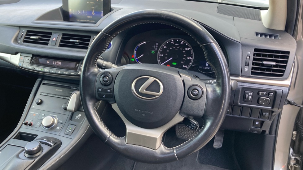Lexus CT 200h 1.8 Sport 5dr CVT Auto Hybrid Hatchback - Image 7