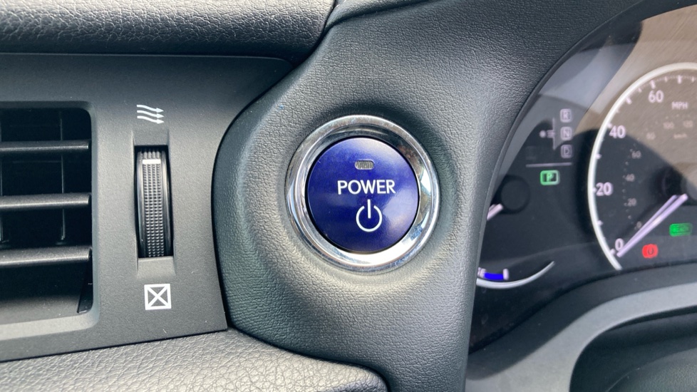 Lexus CT 200h 1.8 Sport 5dr CVT Auto Hybrid Hatchback - Image 16
