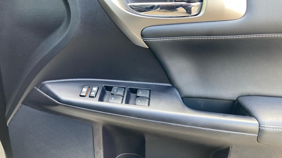 Lexus CT 200h 1.8 Sport 5dr CVT Auto Hybrid Hatchback - Image 29