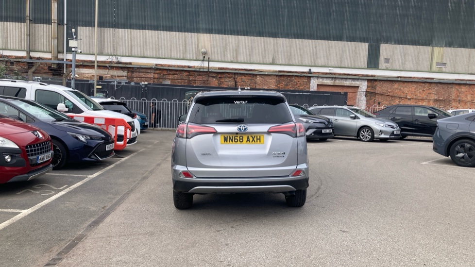 Toyota RAV4 2.5 VVT-i Hybrid Icon Tech TSS 5dr CVT 2WD Hybrid Estate - Image 26