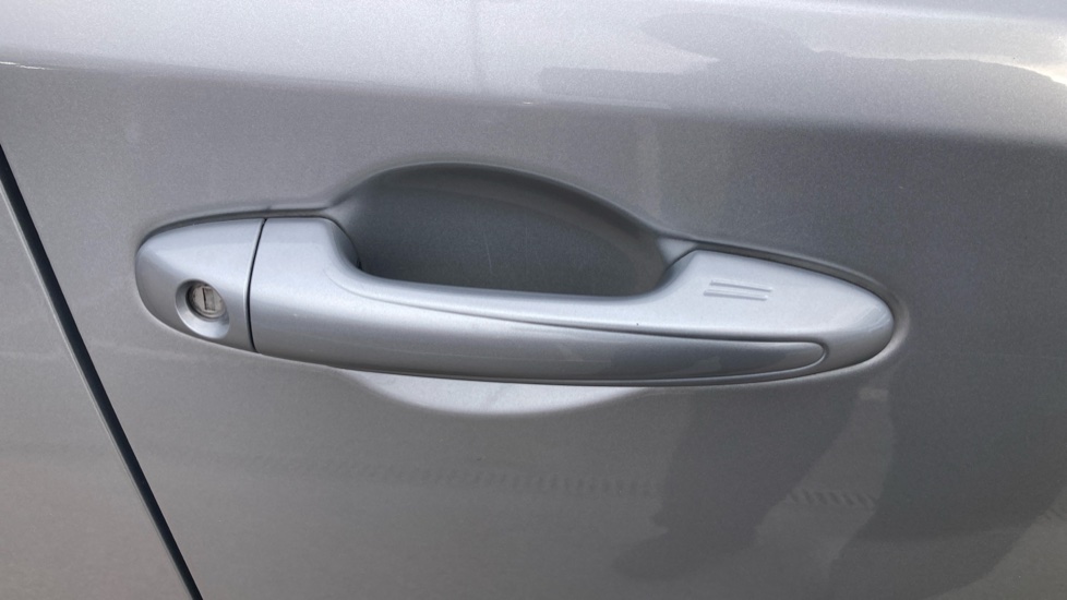 Toyota RAV4 2.5 VVT-i Hybrid Icon Tech TSS 5dr CVT 2WD Hybrid Estate - Image 45