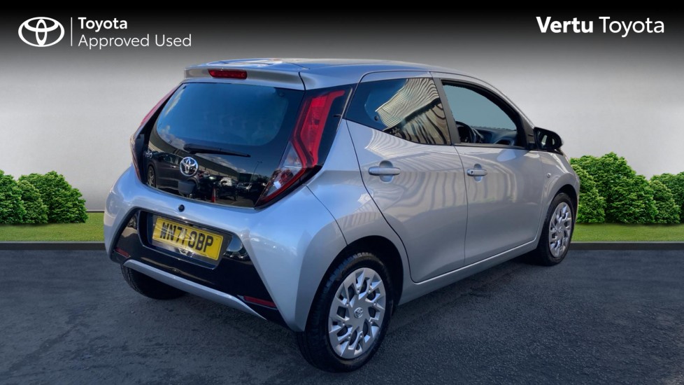 Toyota Aygo 1.0 VVT-i X-Play 5dr Petrol Hatchback - Image 2