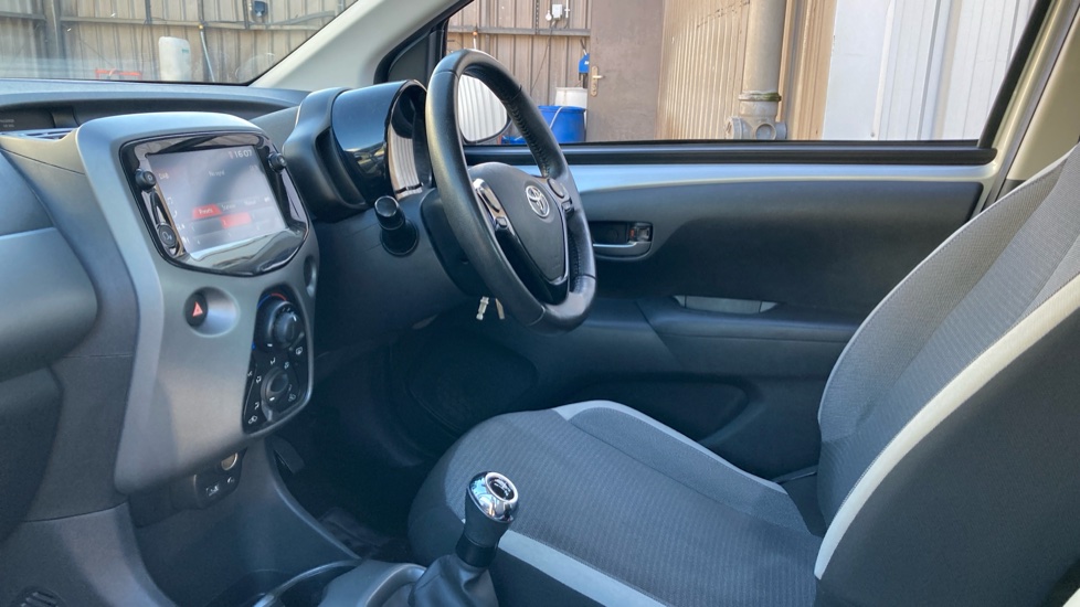 Toyota Aygo 1.0 VVT-i X-Play 5dr Petrol Hatchback - Image 5