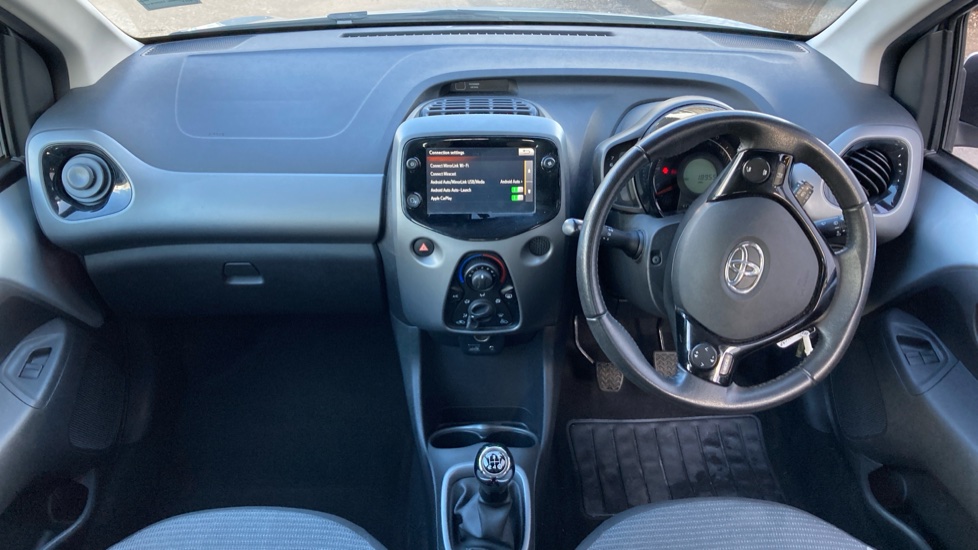 Toyota Aygo 1.0 VVT-i X-Play 5dr Petrol Hatchback - Image 6
