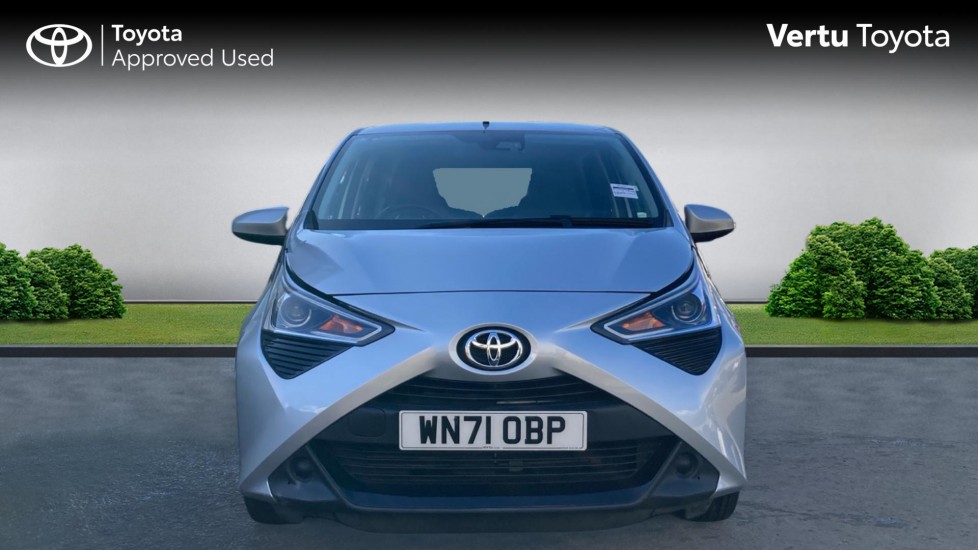 Toyota Aygo 1.0 VVT-i X-Play 5dr Petrol Hatchback - Image 22