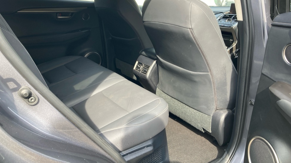 Lexus NX 300h 2.5 Premium Sport Edition 5dr CVT [Pan roof] Hybrid Estate - Image 8