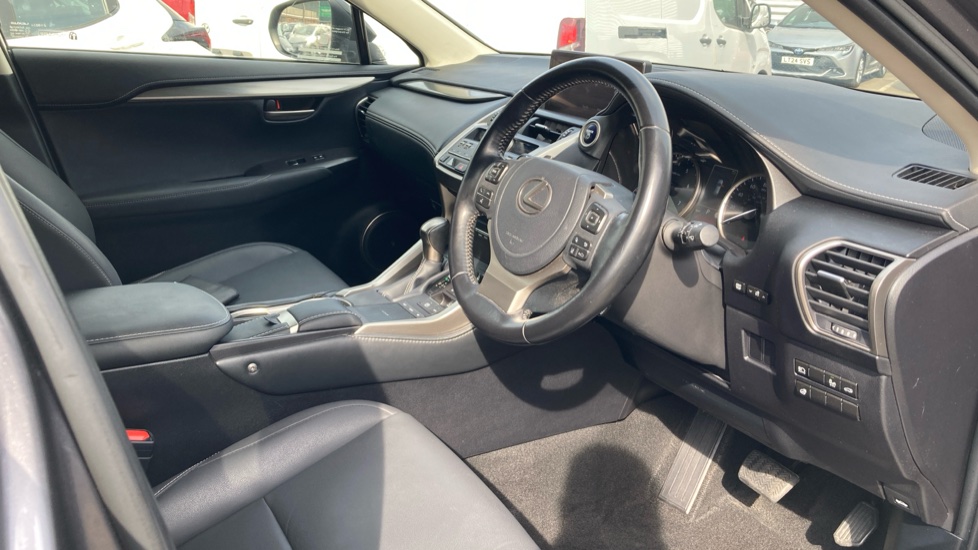 Lexus NX 300h 2.5 Premium Sport Edition 5dr CVT [Pan roof] Hybrid Estate - Image 12