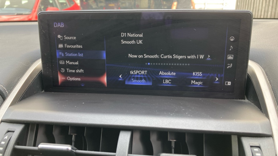 Lexus NX 300h 2.5 Premium Sport Edition 5dr CVT [Pan roof] Hybrid Estate - Image 46