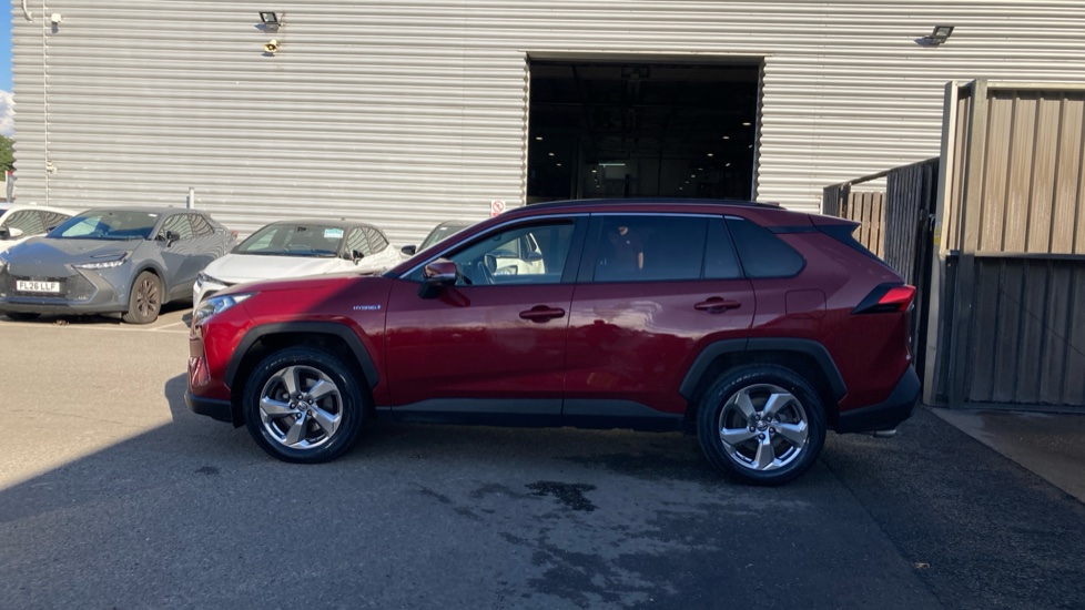 Toyota RAV4 2.5 VVT-i Hybrid Design 5dr CVT Hybrid Estate - Image 24