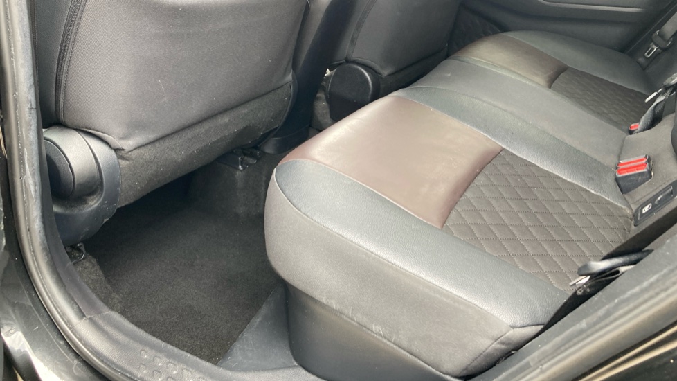 Toyota C-HR 1.8 Hybrid Excel 5dr CVT Hybrid Hatchback - Image 15