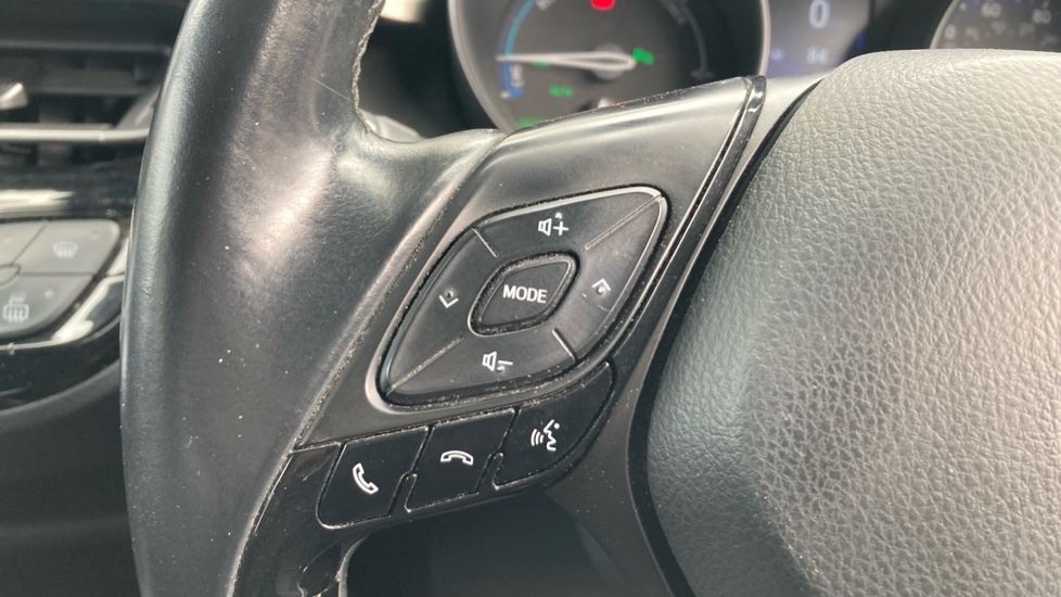 Toyota C-HR 1.8 Hybrid Excel 5dr CVT Hybrid Hatchback - Image 36