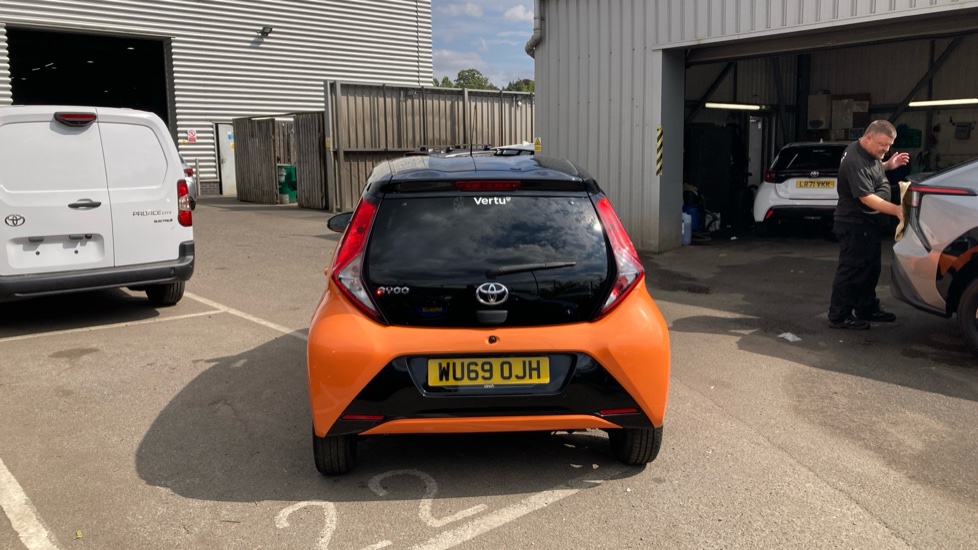 Toyota Aygo 1.0 VVT-i X-Cite 5 5dr Petrol Hatchback - Image 26
