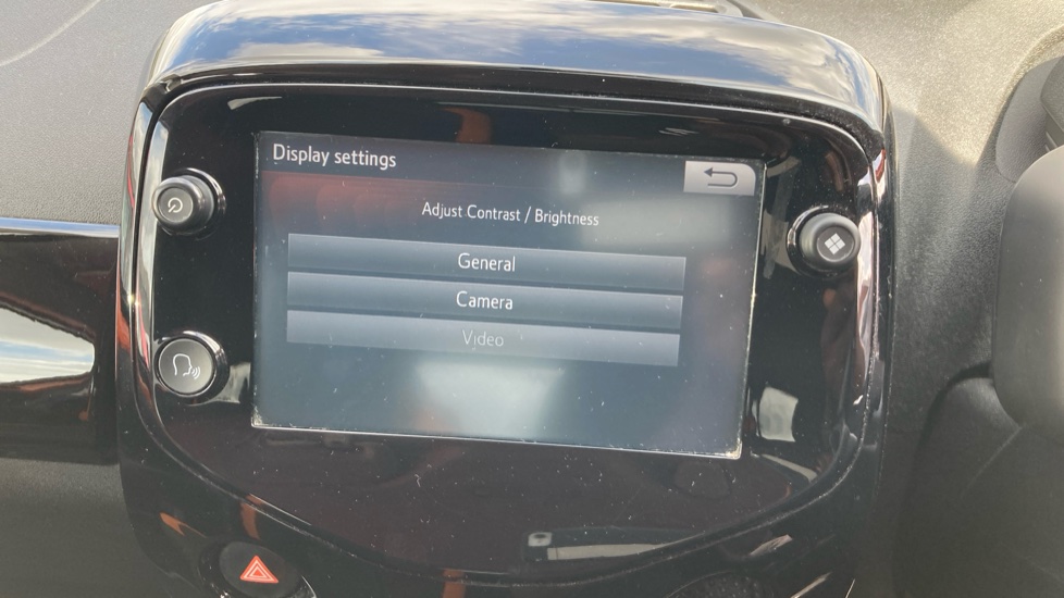 Toyota Aygo 1.0 VVT-i X-Cite 5 5dr Petrol Hatchback - Image 46