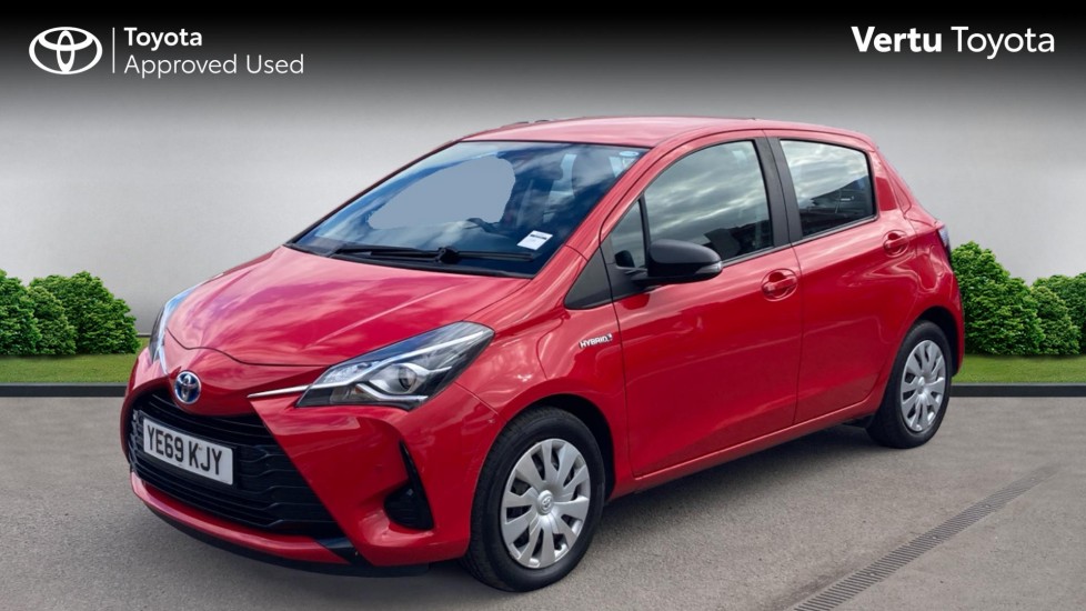 Toyota Yaris 1.5 Hybrid Active 5dr CVT Hybrid Hatchback - Image 3