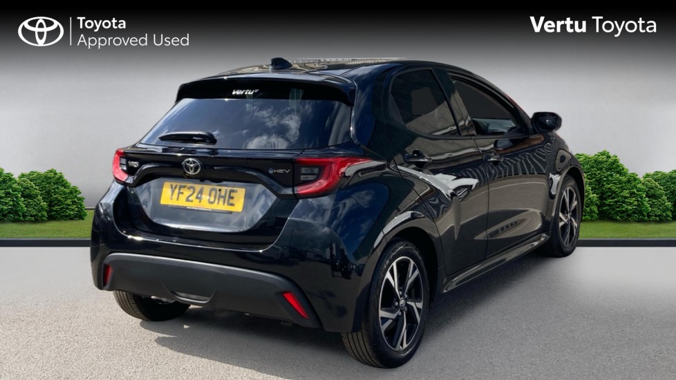 Toyota Yaris 1.5 Hybrid Design 5dr CVT Hybrid Hatchback - Image 2