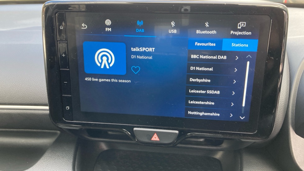 Toyota Yaris 1.5 Hybrid Design 5dr CVT Hybrid Hatchback - Image 44
