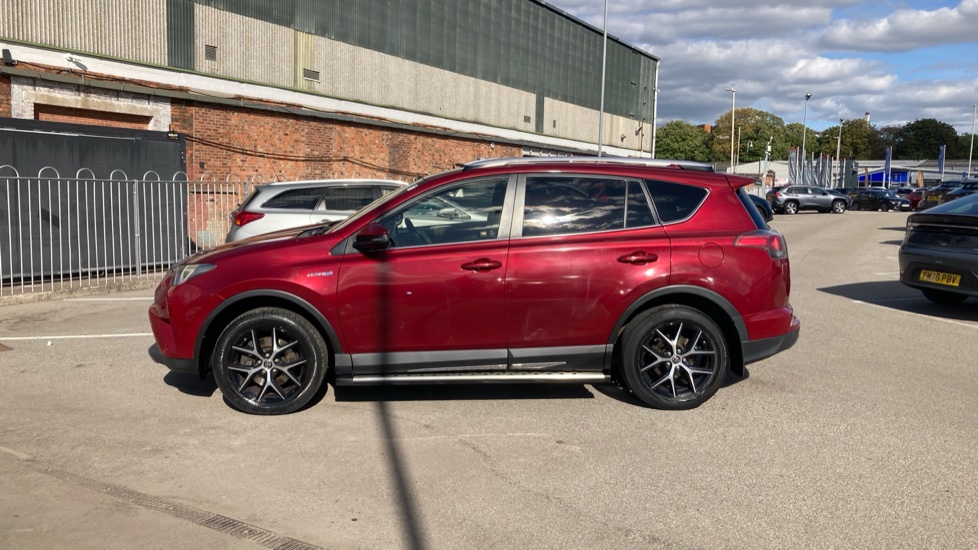 Toyota RAV4 2.5 VVT-i Hybrid Design TSS 5dr CVT Hybrid Estate - Image 24
