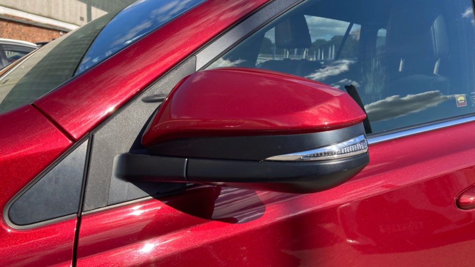 Toyota RAV4 2.5 VVT-i Hybrid Design TSS 5dr CVT Hybrid Estate - Image 39