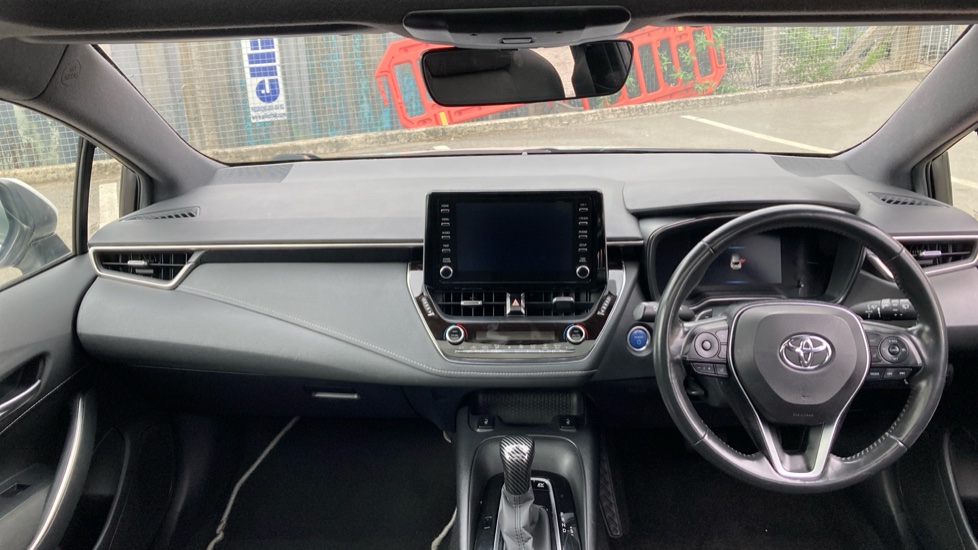 Toyota Corolla 2.0 VVT-i Hybrid Design 5dr CVT Hybrid Hatchback - Image 6