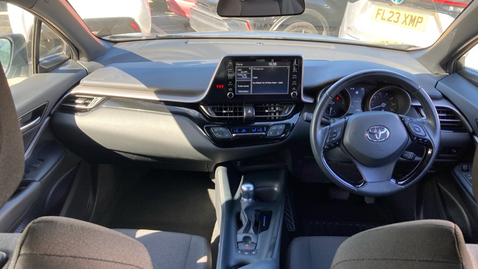 Toyota C-HR 1.8 Hybrid Icon 5dr CVT Hybrid Hatchback - Image 6