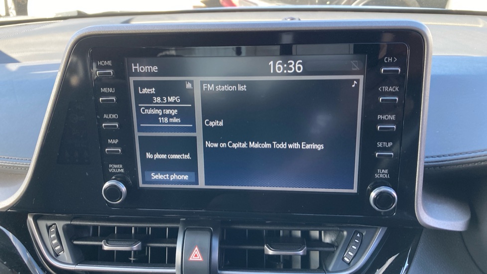 Toyota C-HR 1.8 Hybrid Icon 5dr CVT Hybrid Hatchback - Image 9