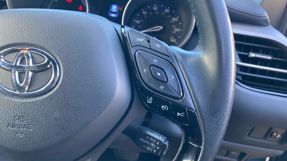 Toyota C-HR 1.8 Hybrid Icon 5dr CVT Hybrid Hatchback - Image 29