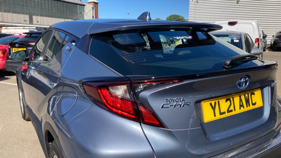 Toyota C-HR 1.8 Hybrid Icon 5dr CVT Hybrid Hatchback - Image 39