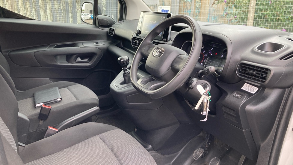 Toyota Proace City L1 Diesel 1.5D 100 Active Van [6 Speed] - Image 12