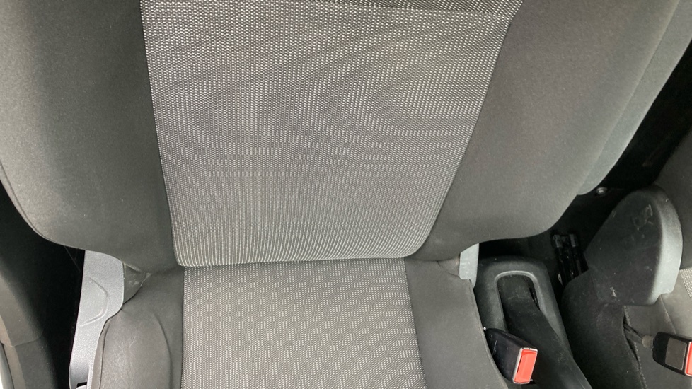 Toyota Proace City L1 Diesel 1.5D 100 Active Van [6 Speed] - Image 14