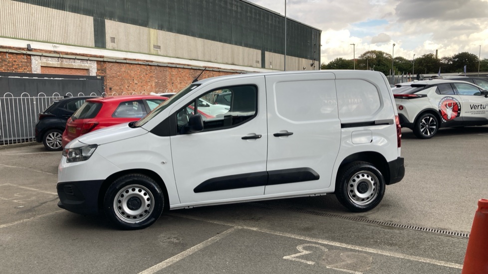 Toyota Proace City L1 Diesel 1.5D 100 Active Van [6 Speed] - Image 24