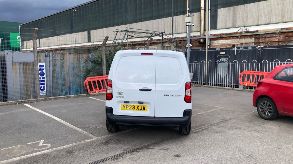 Toyota Proace City L1 Diesel 1.5D 100 Active Van [6 Speed] - Image 26