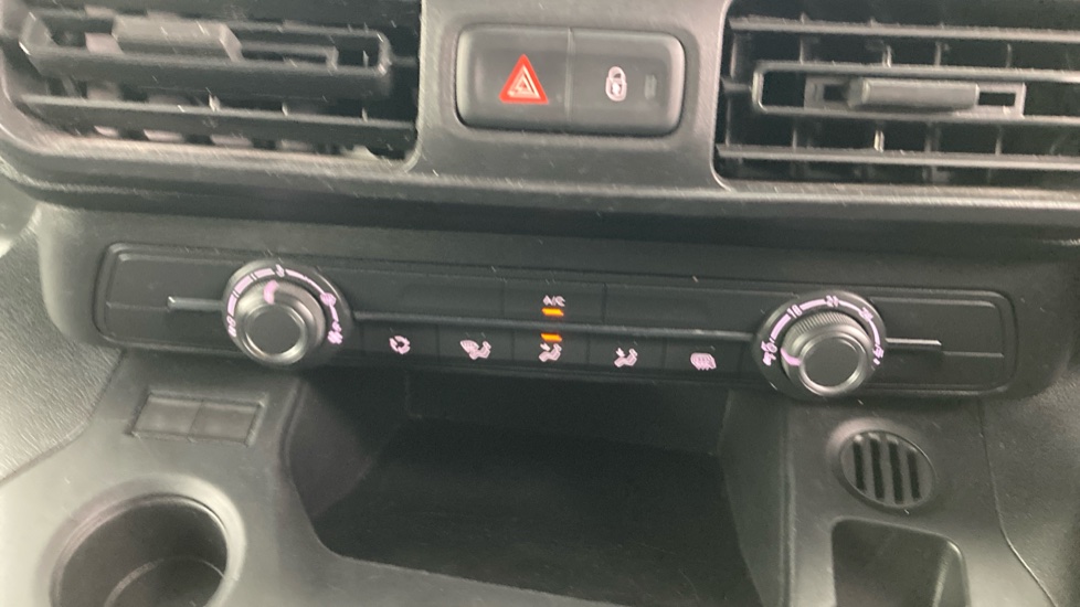 Toyota Proace City L1 Diesel 1.5D 100 Active Van [6 Speed] - Image 33