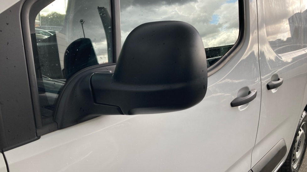 Toyota Proace City L1 Diesel 1.5D 100 Active Van [6 Speed] - Image 39