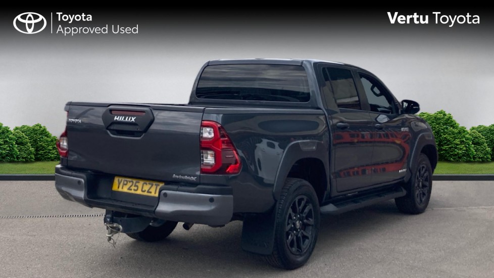 Toyota Hilux Diesel Invincible X D/Cab Pick Up 2.8 D 48V Auto - Image 2
