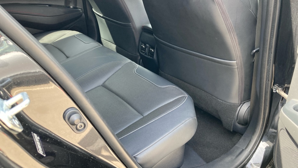 Toyota Corolla 1.8 VVT-i Hybrid Excel 5dr CVT Hybrid Hatchback - Image 8
