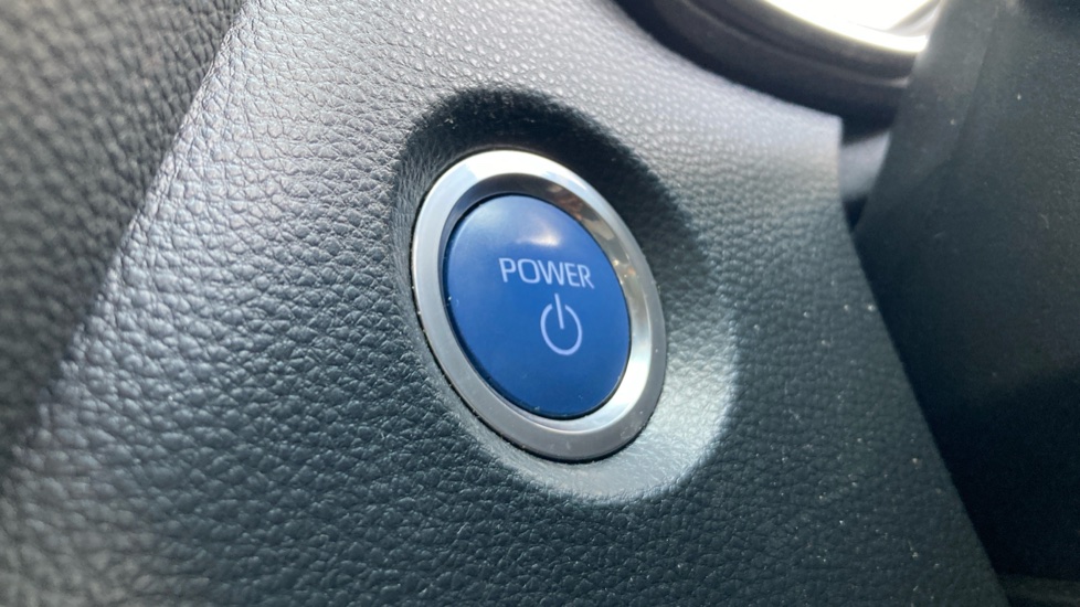 Toyota Corolla 1.8 VVT-i Hybrid Excel 5dr CVT Hybrid Hatchback - Image 16