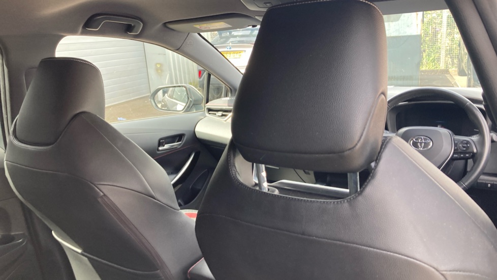 Toyota Corolla 1.8 VVT-i Hybrid Excel 5dr CVT Hybrid Hatchback - Image 19