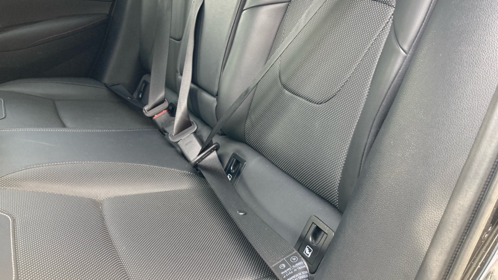 Toyota Corolla 1.8 VVT-i Hybrid Excel 5dr CVT Hybrid Hatchback - Image 40