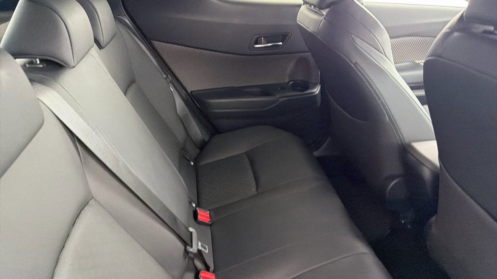 Toyota C-HR 2.0 Hybrid Excel 5dr CVT Hybrid Hatchback - Image 8