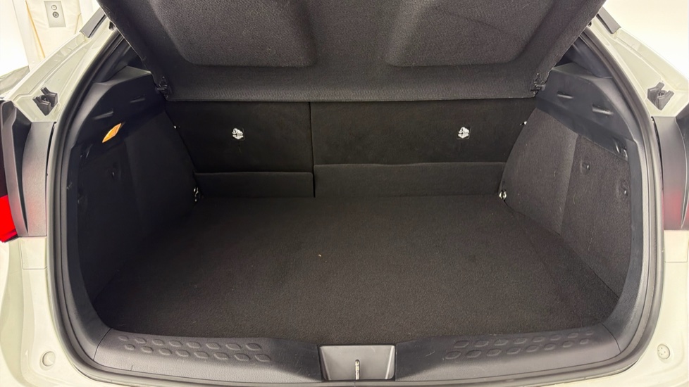 Toyota C-HR 2.0 Hybrid Excel 5dr CVT Hybrid Hatchback - Image 13