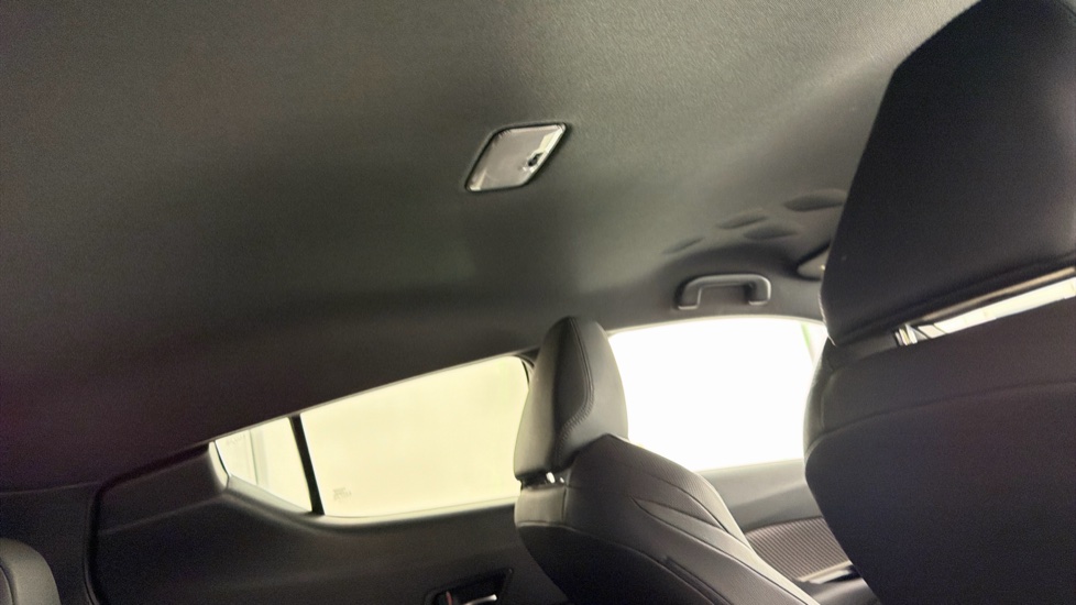 Toyota C-HR 2.0 Hybrid Excel 5dr CVT Hybrid Hatchback - Image 19