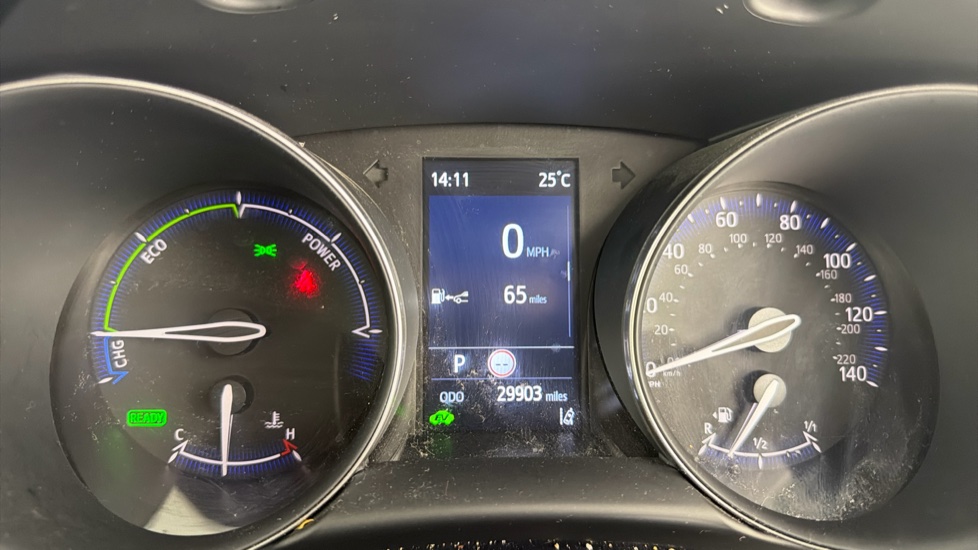 Toyota C-HR 1.8 Hybrid Icon 5dr CVT Hybrid Hatchback - Image 11