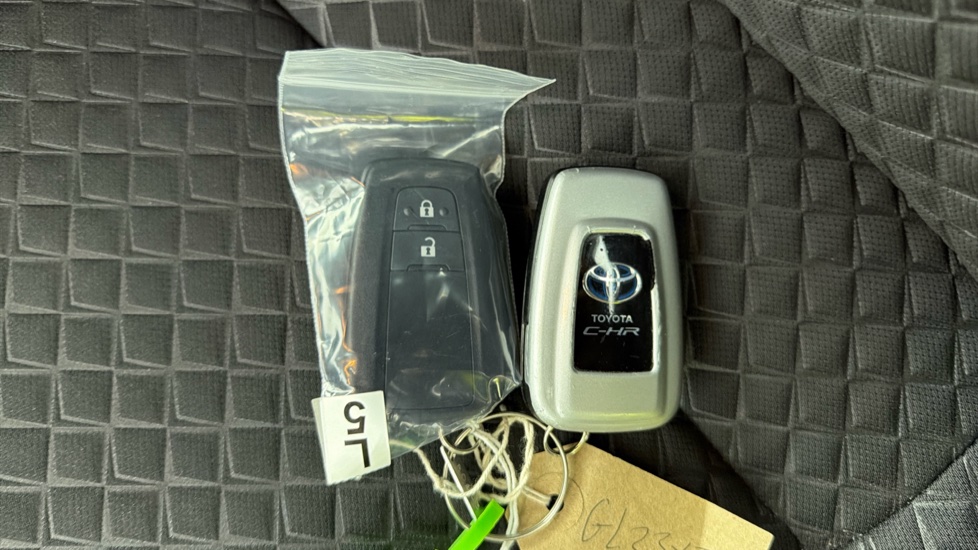 Toyota C-HR 1.8 Hybrid Icon 5dr CVT Hybrid Hatchback - Image 28