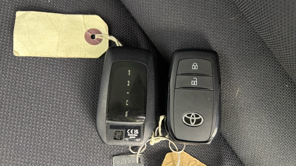 Toyota Prius 2.0 PHEV Design 5dr CVT Hatchback - Image 28