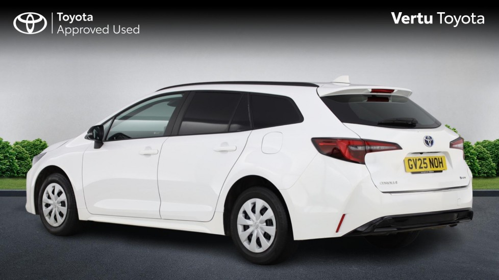 Toyota Corolla Petrol 1.8 VVT-i Hybrid Commercial Auto - Image 4