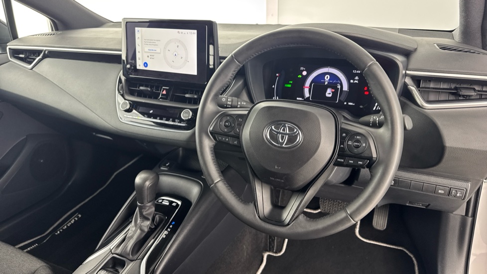 Toyota Corolla Petrol 1.8 VVT-i Hybrid Commercial Auto - Image 6