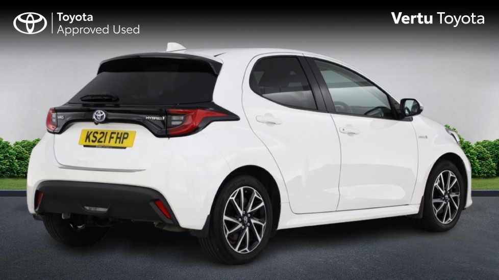 Toyota Yaris 1.5 Hybrid Design 5dr CVT Hybrid Hatchback - Image 2