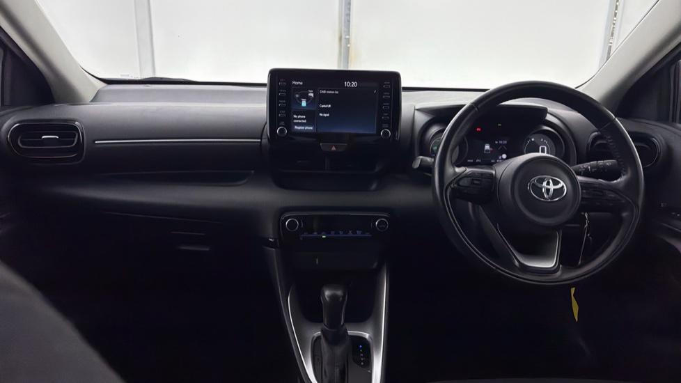 Toyota Yaris 1.5 Hybrid Design 5dr CVT Hybrid Hatchback - Image 6