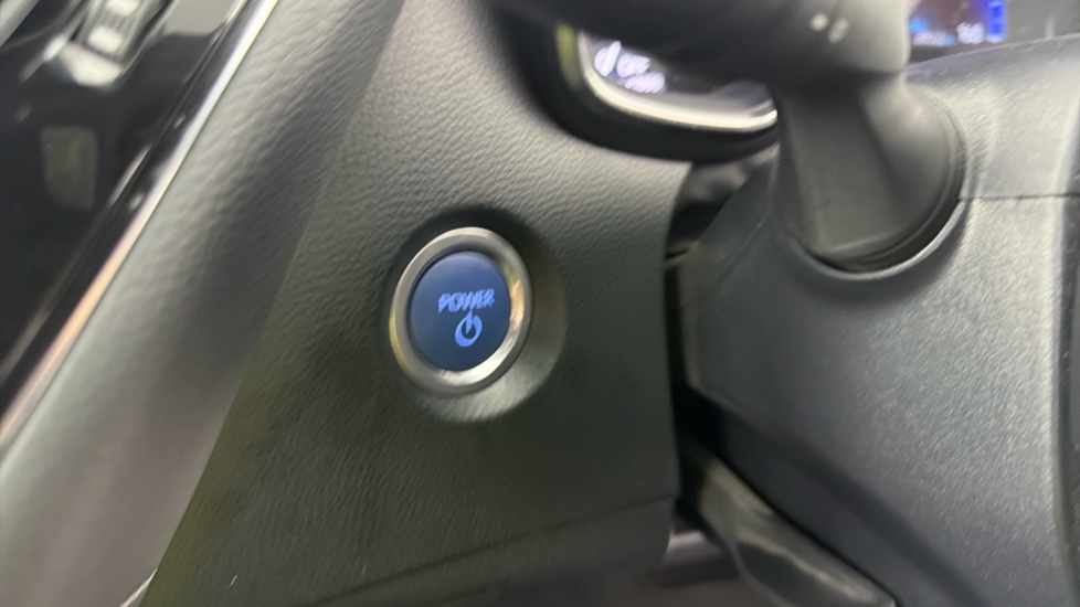 Toyota Corolla 1.8 VVT-i Hybrid Design 5dr CVT Hybrid Hatchback - Image 16